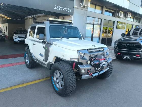 TROLLER T4 3.2 XLT 4X4 20V TURBO INTERCOOLER DIESEL 2P MANUAL TROLLER T4 3.2 XLT 4X4 20V TURBO INTERCOOLER DIESEL 2P MANUAL